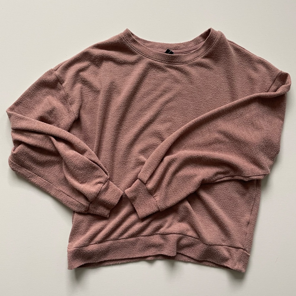 Soft blush sweater by Gentle Fawn. Size medium.